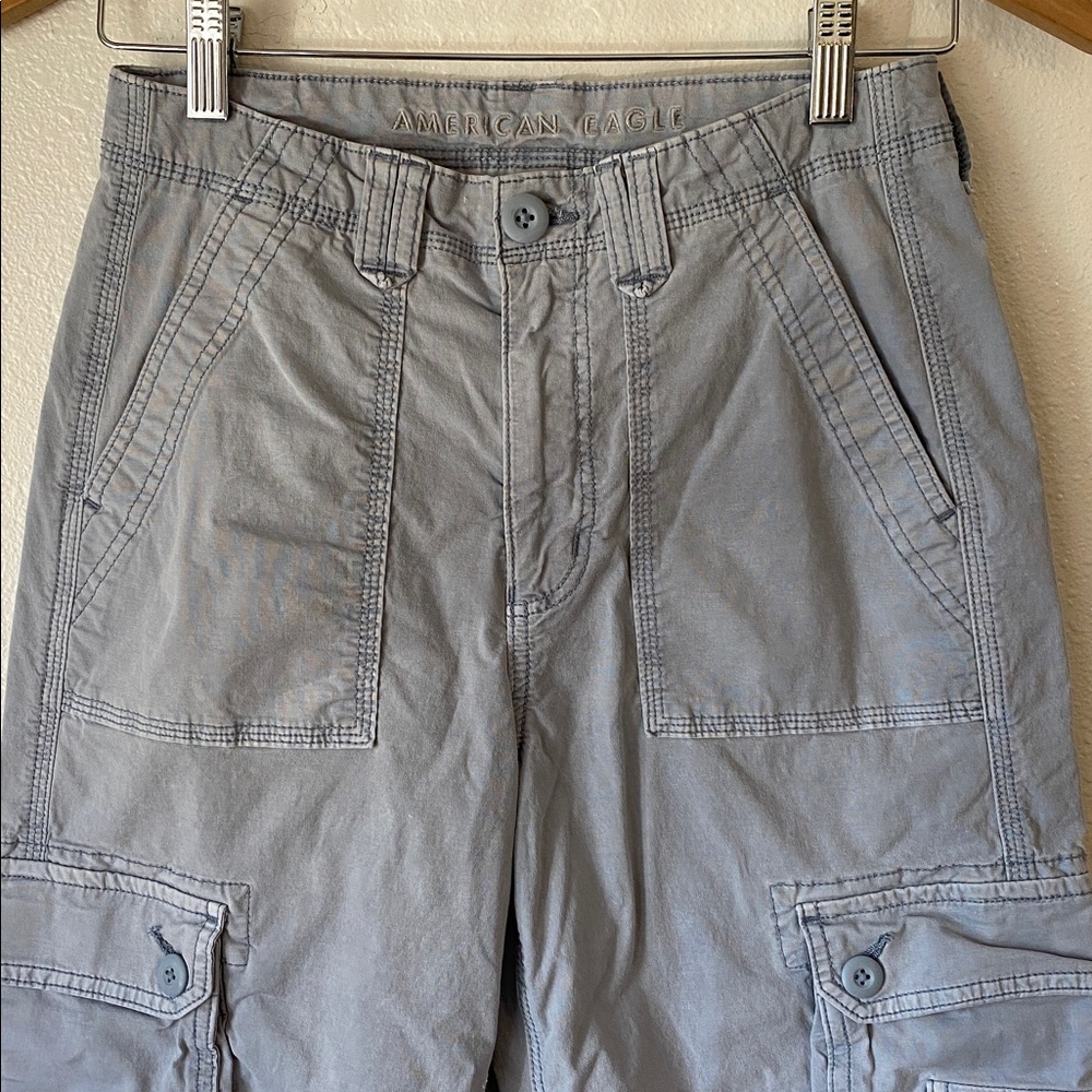 American Eagle Outfitters Light Gray Cargo Pants Women’s Size 4 - Picture 2 of 13